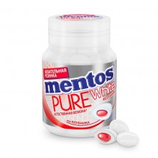 Жевательная резинка Mentos Pure White Клубника 54 г